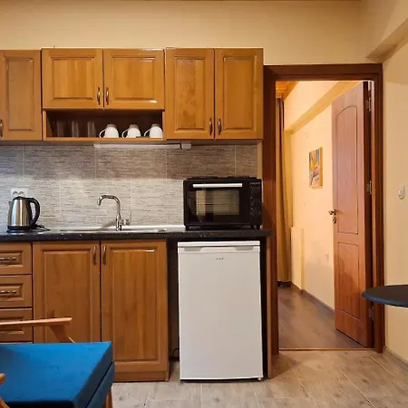 Margarita Mountain Lodge