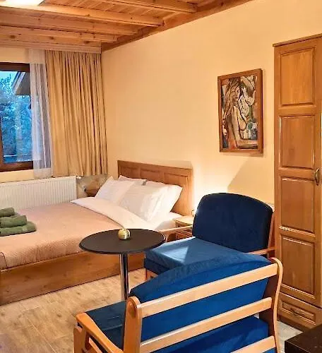 Margarita Mountain Lodge *